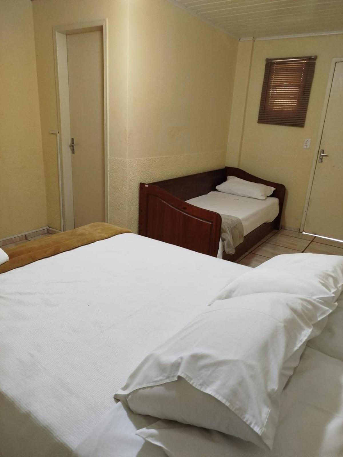 Caminito Hotel Santo Antônio do Pinhal Buitenkant foto
