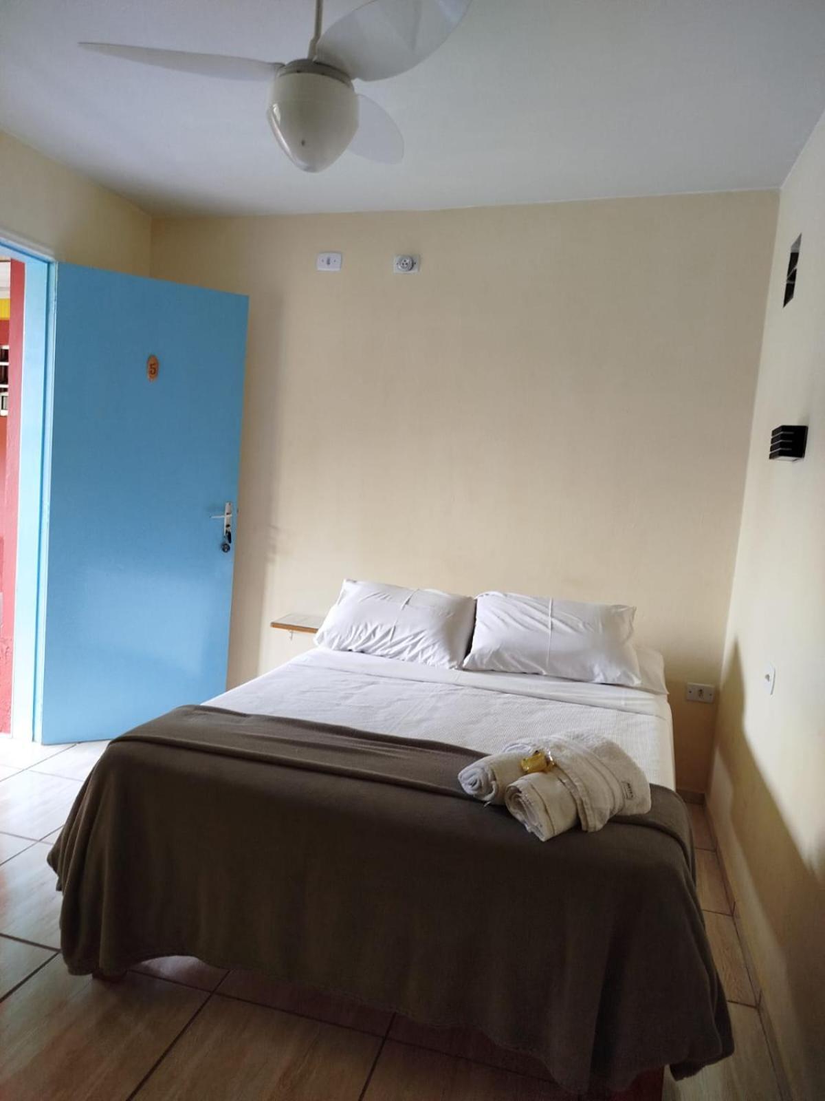 Caminito Hotel Santo Antônio do Pinhal Buitenkant foto
